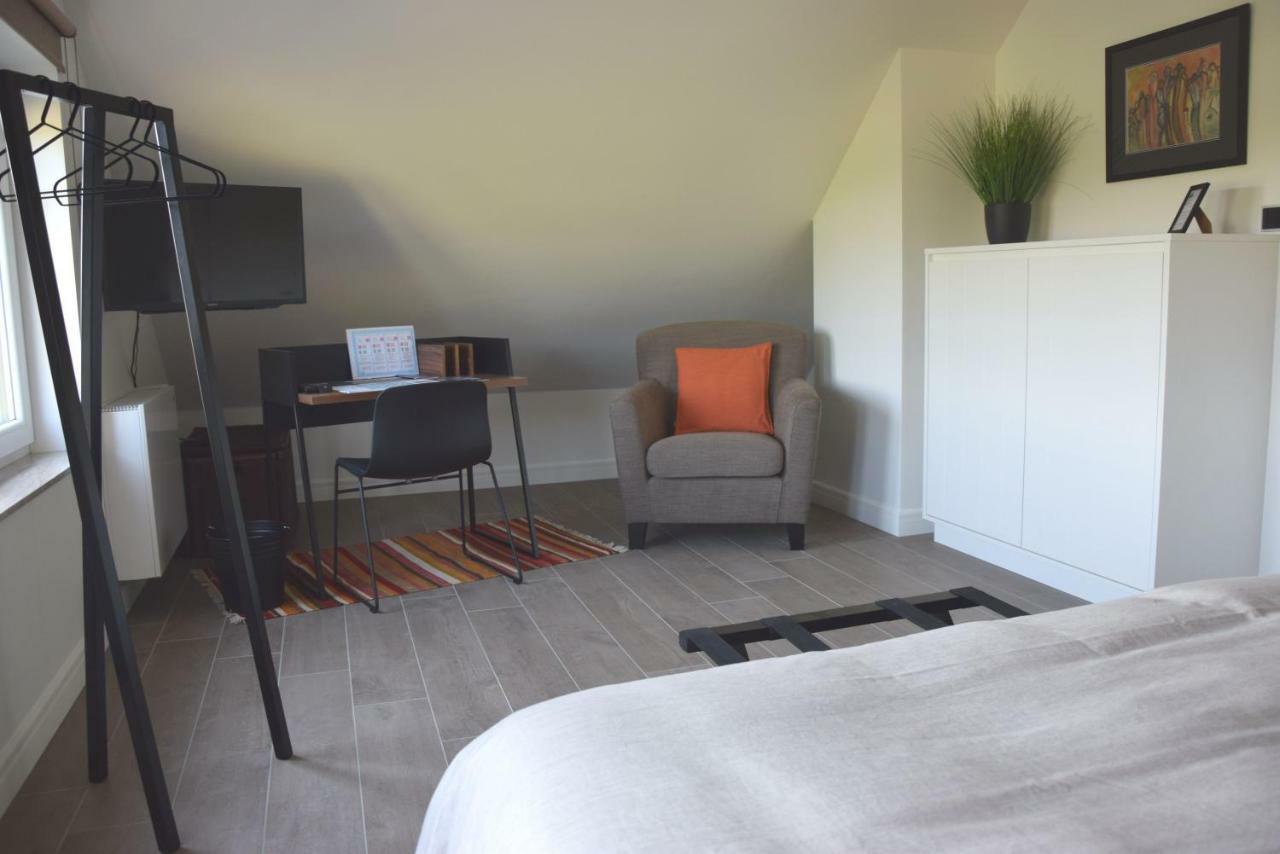 B&B De Nootelaer Meldert エクステリア 写真