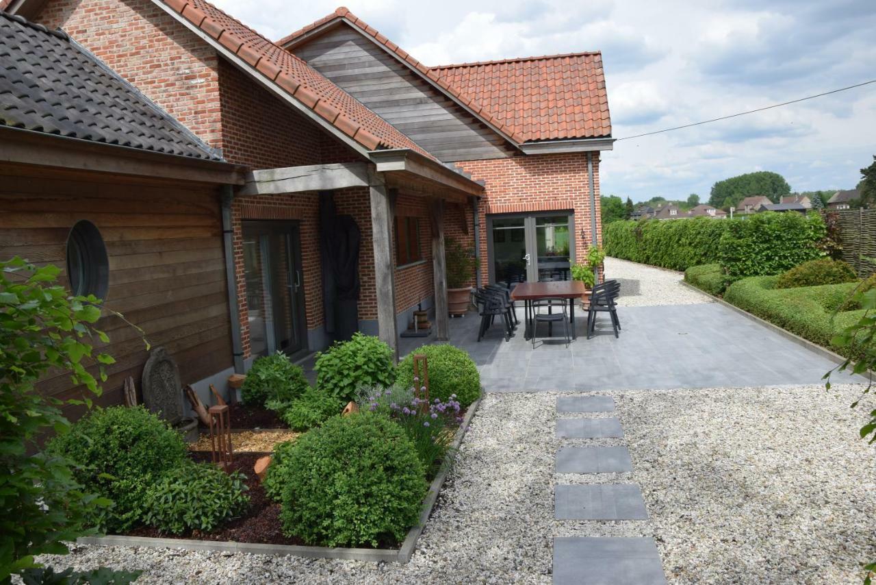 B&B De Nootelaer Meldert エクステリア 写真